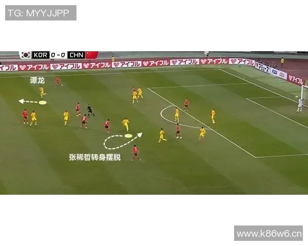 成都羽毛球队配合技巧深度对比与战术解析